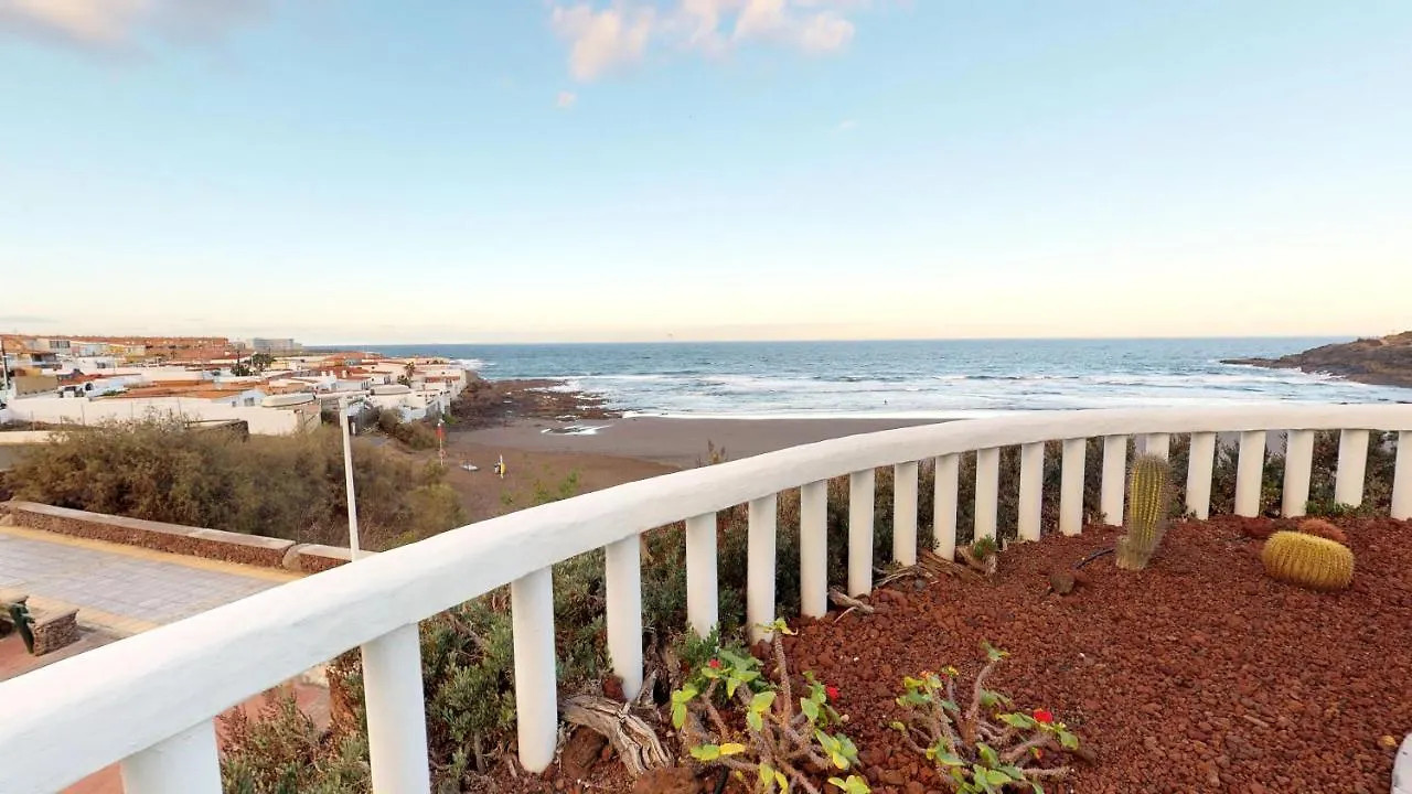 펜션 Terrace On The Beach Playa Del Hombre 스페인