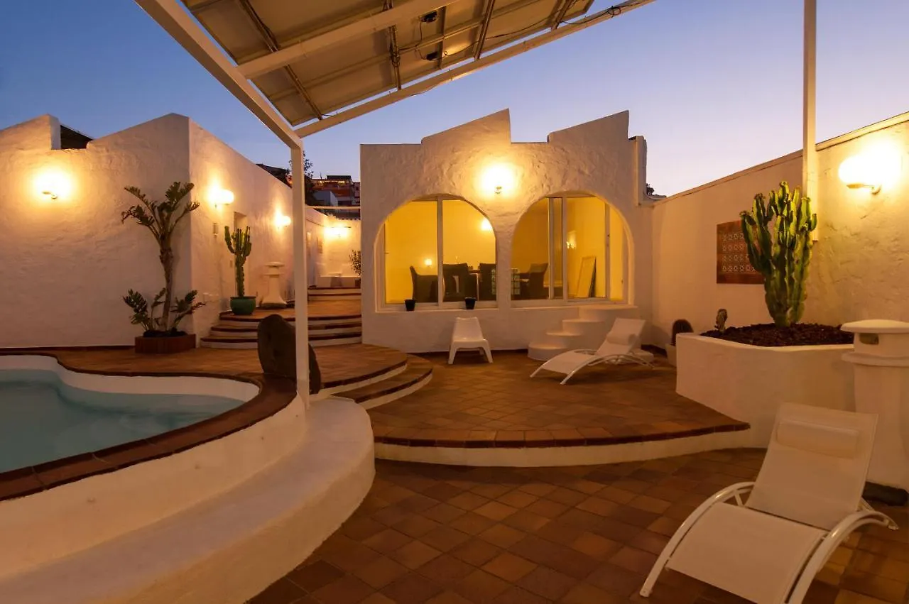 펜션 Terrace On The Beach Playa Del Hombre